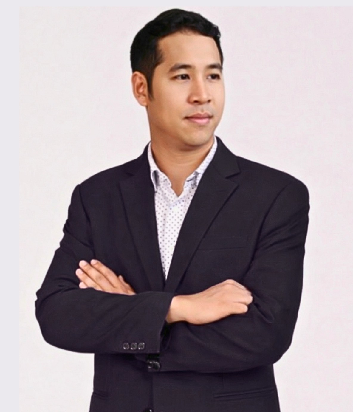 อาจารย์ จักรกริช สำเริงฤทธิ์