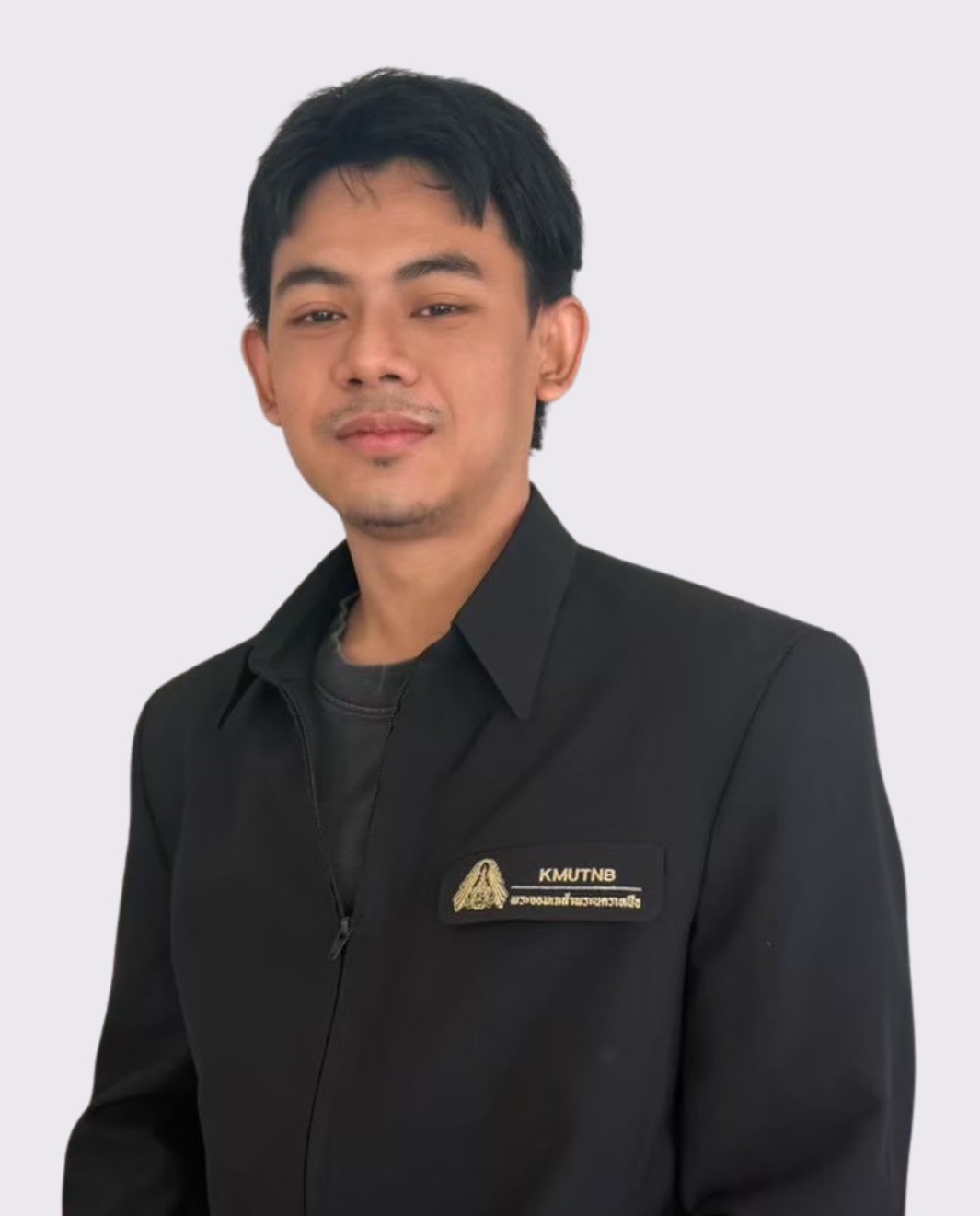 นายก้องภพ คงปาน